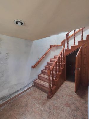 Enorme casa en venta en Santa María Zozoquipan, Toluca.