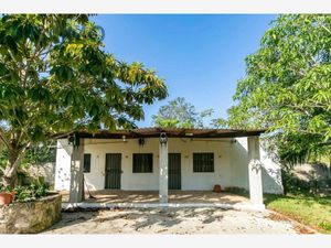 Terreno en Venta en Leona Vicario Puerto Morelos