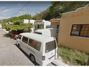 Casa en Venta en Las Fuentes Colima