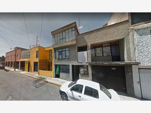 Casa en Venta en Santa Maria de las Rosas Toluca