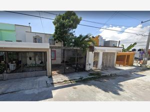 Casa en Venta en Supermanzana 239 Benito Juárez