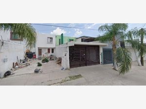 Casa en Venta en Lomas de la Piscina León