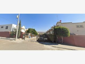 Casa en Venta en Villa Residencial Santa Fe 5ta. Sección Tijuana