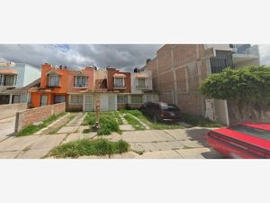 Casa en Venta en Residencial El Carmen León