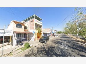 Casa en Venta en Hacienda Santa Fe Tlajomulco de Zúñiga