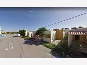 Casa en Venta en Villas de San Miguel Nuevo Laredo