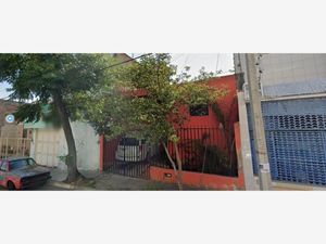 Casa en Venta en Lomas de San Eugenio Guadalajara