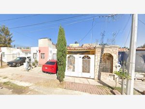 Casa en Venta en Hacienda Santa Fe Tlajomulco de Zúñiga