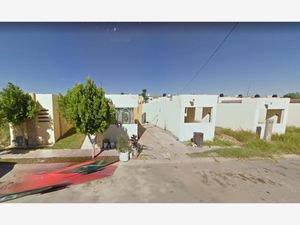 Casa en Venta en Villas de San Miguel Nuevo Laredo