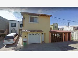 Casa en Venta en Villa del Real 2da. Sección Ensenada