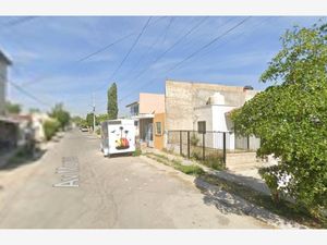 Casa en Venta en Hacienda Santa Fe Tlajomulco de Zúñiga