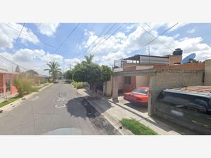 Casa en Venta en Hacienda Santa Fe Tlajomulco de Zúñiga