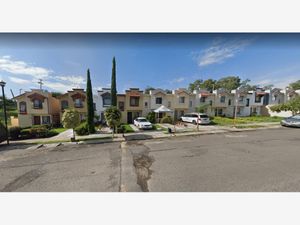 Casa en Venta en Paseos de Santiago Tonalá