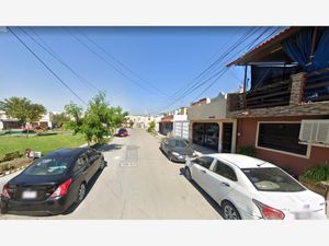 Casa en Venta en Los Vitrales Apodaca