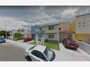 Casa en Venta en Santuarios del Cerrito Corregidora