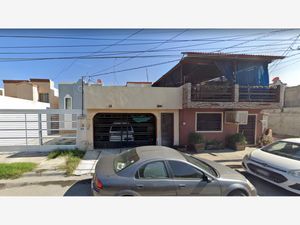 Casa en Venta en Los Vitrales Apodaca