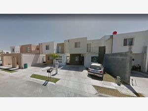 Casa en Venta en San Moisés Cadereyta Jiménez