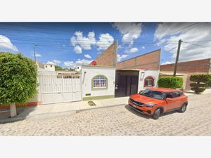 Casa en Venta en Granjas Banthi San Juan del Río