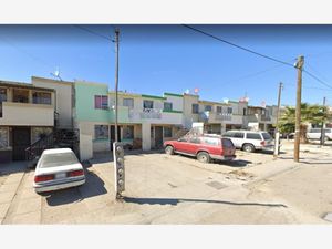 Casa en Venta en Villa del Prado Segunda Sección Tijuana