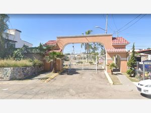 Casa en Venta en Geovillas La Arbolada Tlajomulco de Zúñiga