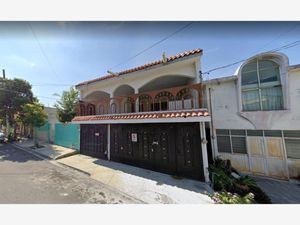 Casa en Venta en INFONAVIT Azteca Guadalupe