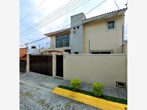 Casa en Venta en Burgos Bugambilias Temixco