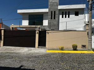 Casa en Venta en Burgos Bugambilias Temixco