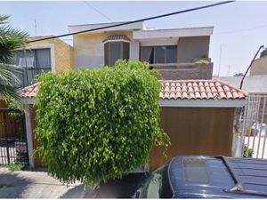 Casa en Venta en Pinar de La Calma Zapopan