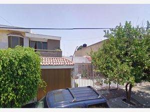 Casa en Venta en Pinar de La Calma Zapopan