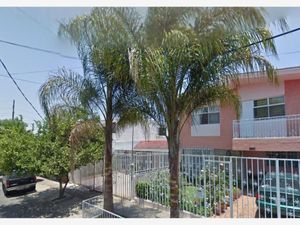 Casa en Venta en Pinar de La Calma Zapopan