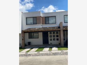 Casa en Venta en Girasol Puebla