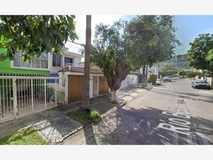 Casa en Venta en Pinar de La Calma Zapopan