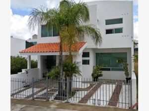 Casa en Venta en Cumbres del Lago Querétaro