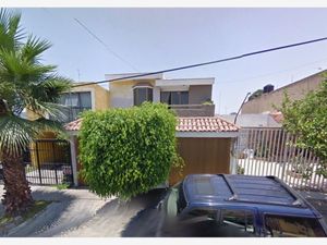 Casa en Venta en Pinar de La Calma Zapopan