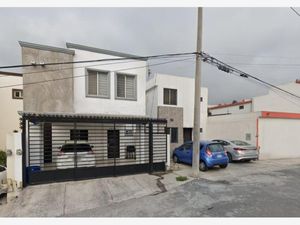 Casa en Venta en Balcones de las Mitras Monterrey