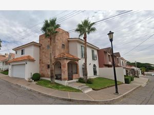 Casa en Venta en Lomas la Salle Chihuahua