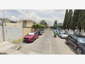 Casa en Venta en La Calma Zapopan