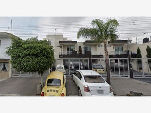 Casa en Venta en Villa Vicente Guerrero Guadalajara