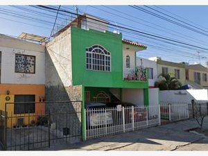 Casa en Venta en Lomas de Zapopan Zapopan