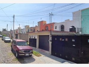 Casa en Venta en Villas de Santiago Querétaro