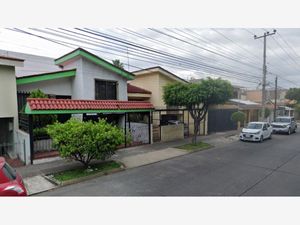 Casa en Venta en Jardines de La Cruz 1a. Sección Guadalajara