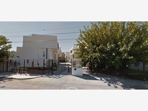Casa en Venta en Los Nogales Juárez