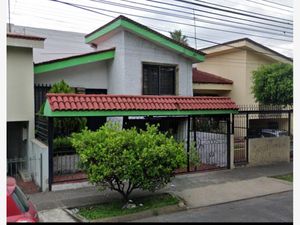 Casa en Venta en Jardines de La Cruz 1a. Sección Guadalajara