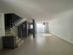 CASA EN VENTA EN JARDÍN DE LAS MORAS TLAJOMULCO ZÚÑIGA