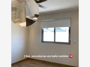 Casa en Venta en Jardines Coloniales San Pedro Garza García