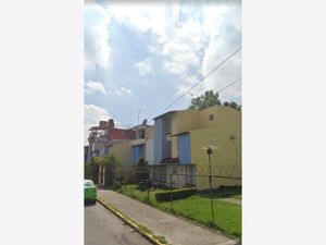 Casa en Venta en Fuentes de San José Nicolás Romero