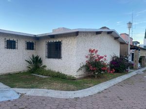 Casa de una planta en villas de Irapuato