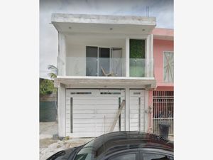 Casa en Venta en Playa del Carmen Solidaridad