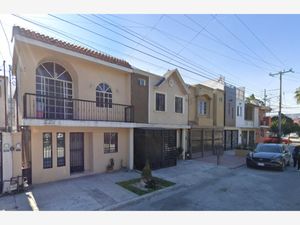 Casa en Venta en Paseo las Palmas II Apodaca