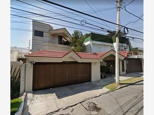 Casa en Venta en Lomas de Tecamachalco Naucalpan de Juárez